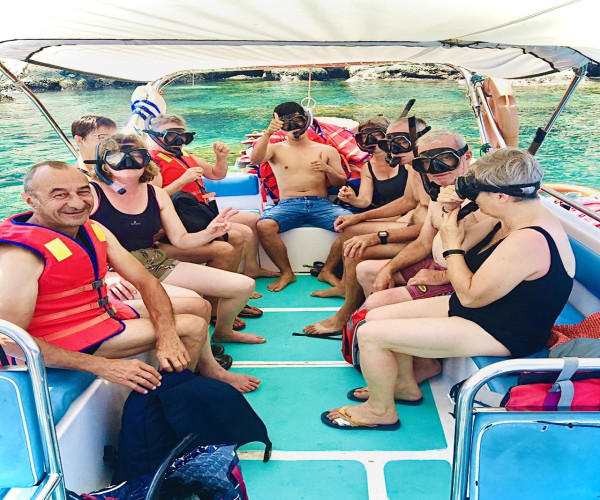 Cho Thuê Ca Nô Cao Tốc Bán đảo Sơn Trà 2021